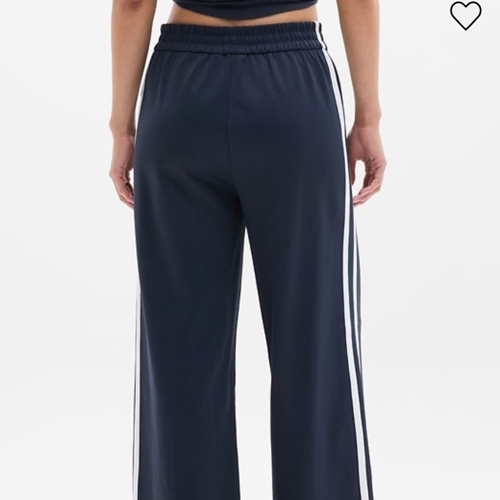 Athleta Tempo Mid Rise Wide Leg Track Pants Medium Tall - Picture 3 of 10